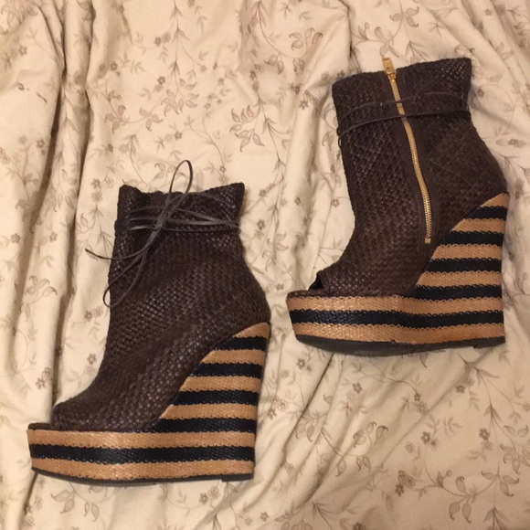 Burberry Prorsum Woven Wedge Peep Toe Ankle Boots - Picture 7 of 10